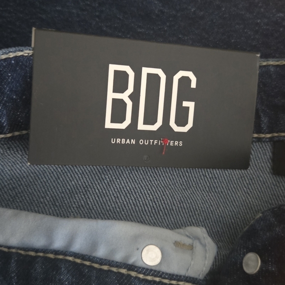 BDG The A Wide Jean, Indigo; Size 28 - Picture 5 of 5